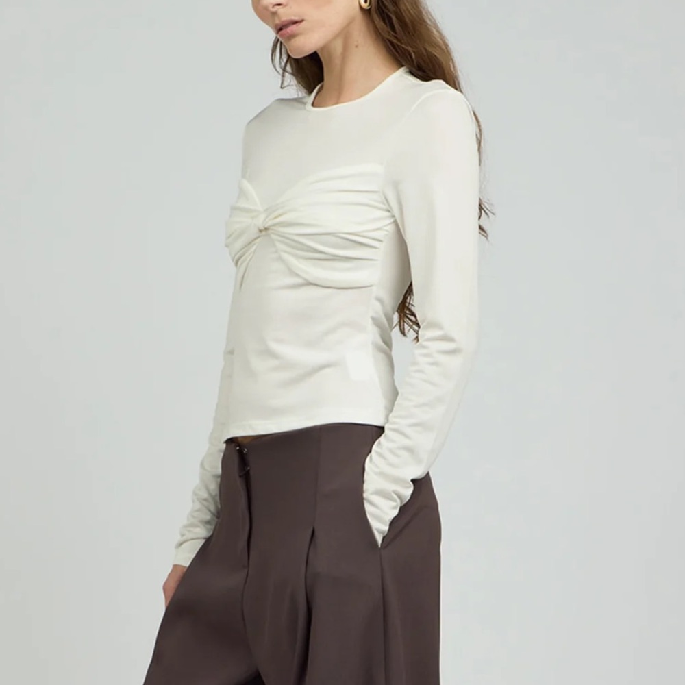 Elodie White Long Sleeve Top - Picture 4 of 8